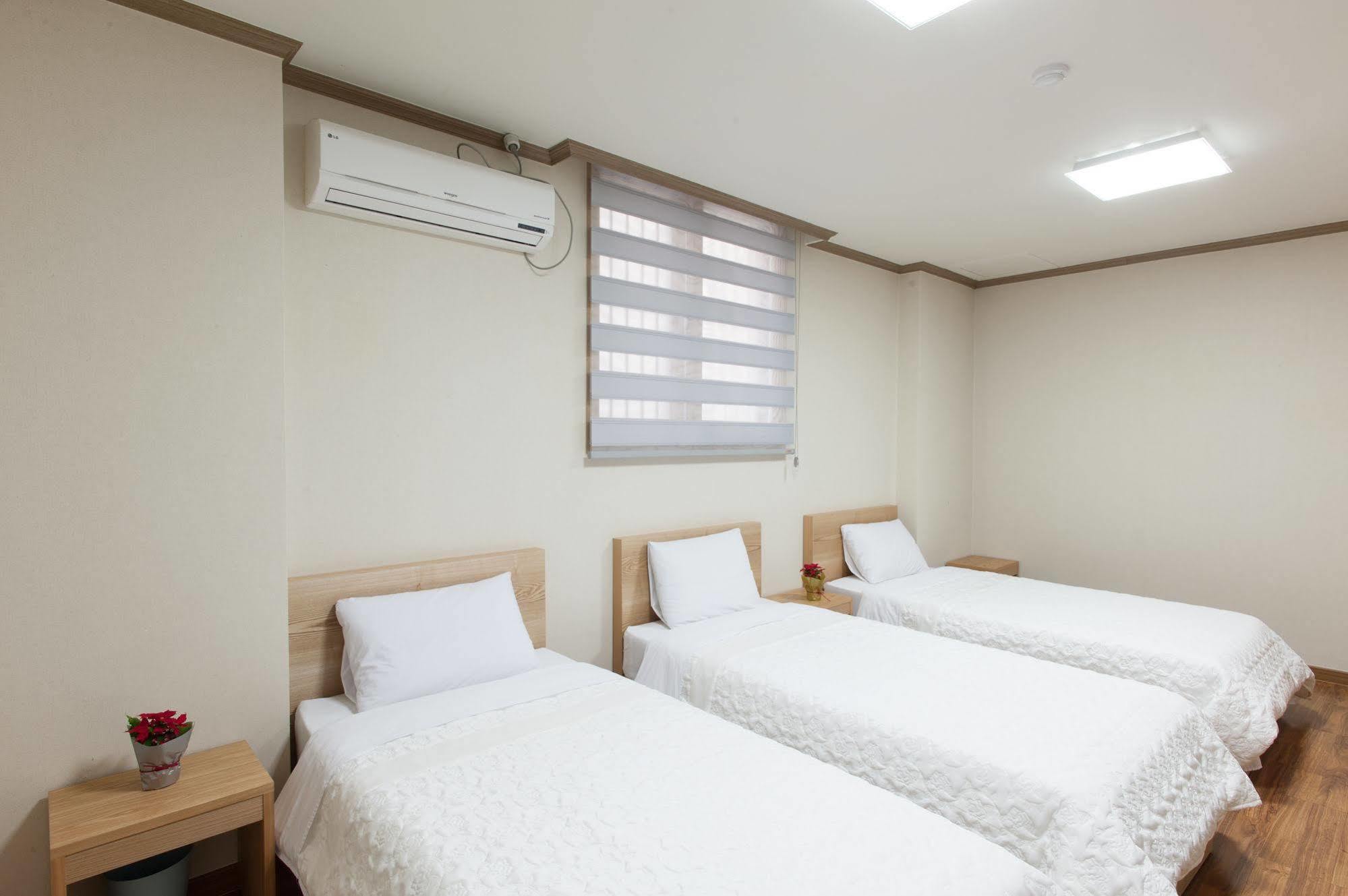 Benikea Hotel Flower Seul Exterior foto